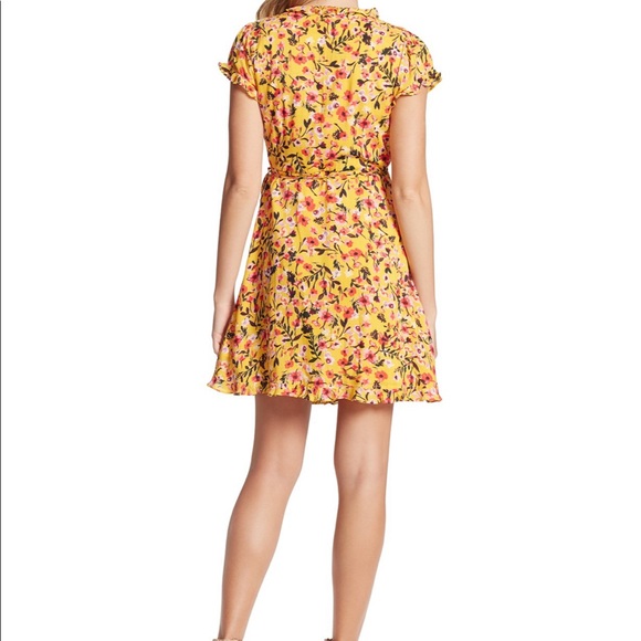 🌟 NWT Jessica Simpson Sade Floral Wrap Dress 🌟 - Picture 2 of 4